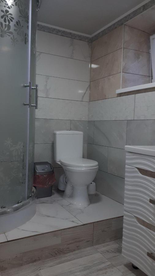 Окремі Номери В Гостьовому Будинку Типу Guest House Кропивницкий Екстериор снимка