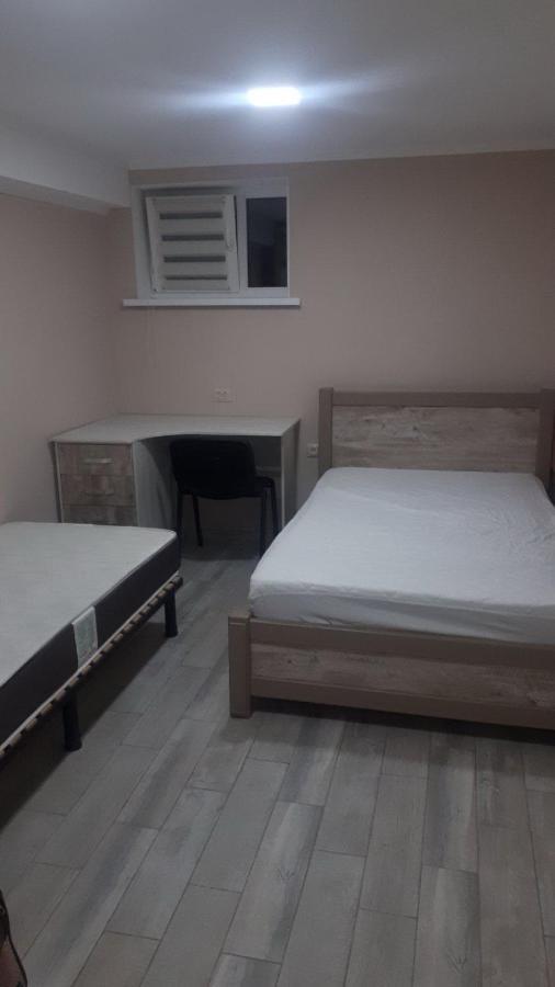 Окремі Номери В Гостьовому Будинку Типу Guest House Кропивницкий Екстериор снимка