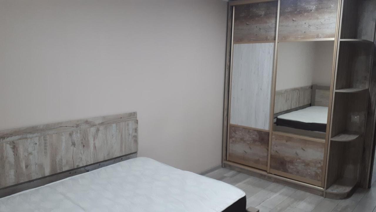 Окремі Номери В Гостьовому Будинку Типу Guest House Кропивницкий Екстериор снимка