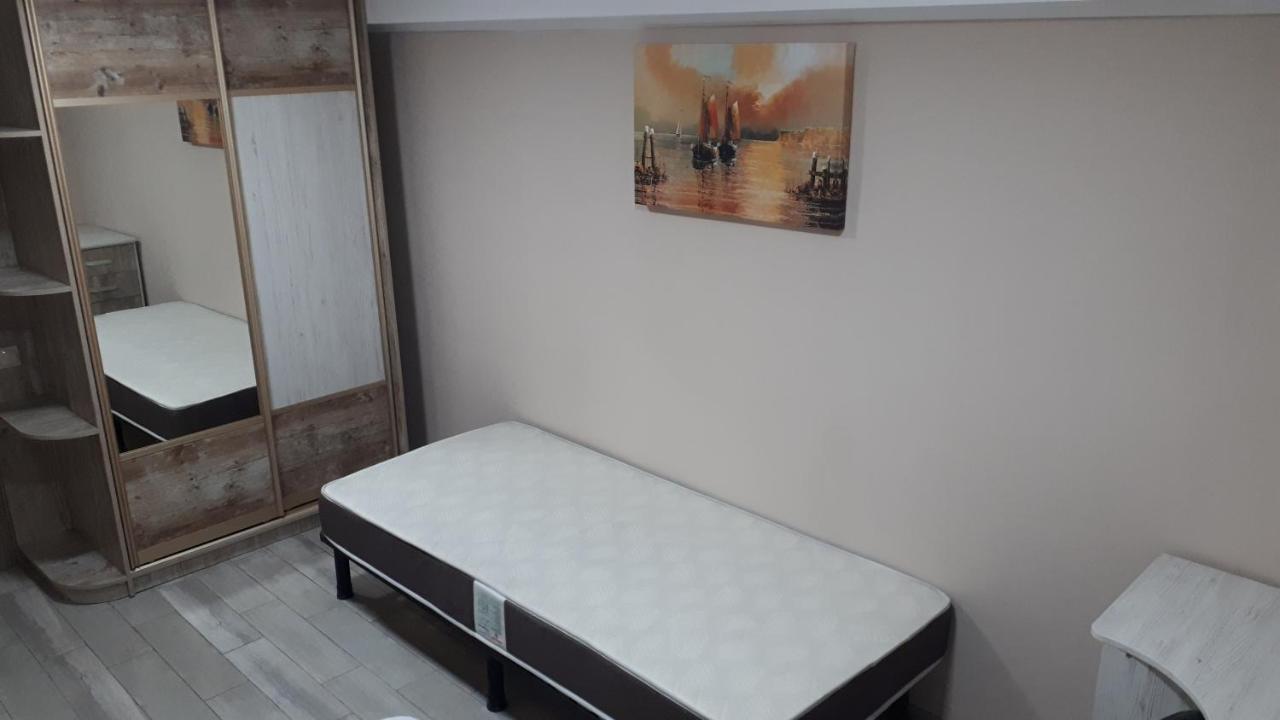 Окремі Номери В Гостьовому Будинку Типу Guest House Кропивницкий Екстериор снимка