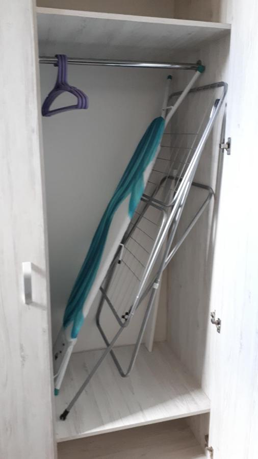 Окремі Номери В Гостьовому Будинку Типу Guest House Кропивницкий Екстериор снимка